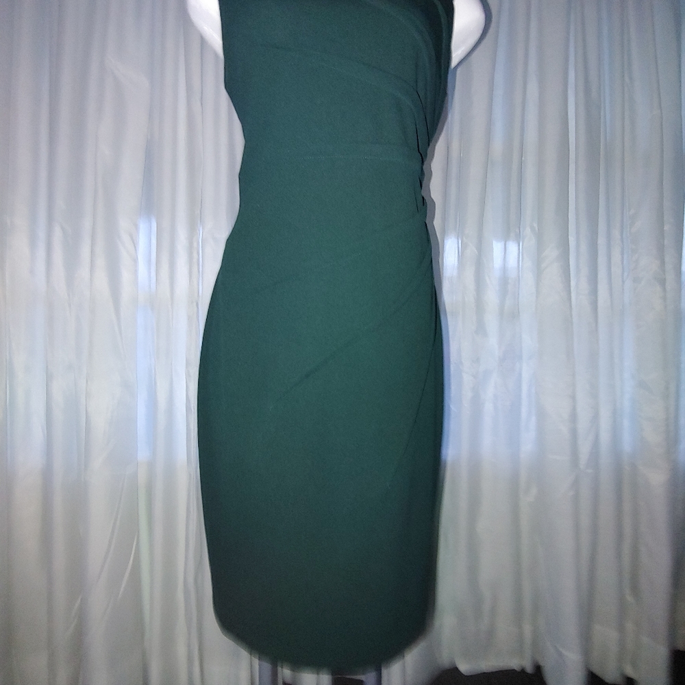Calvin Klein dress.  Size 6 - Picture 4 of 8